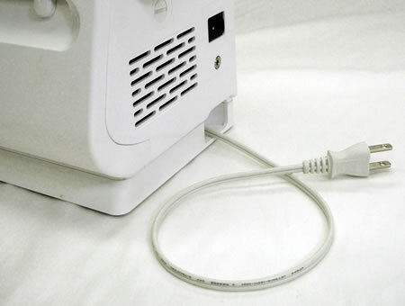 巻き込み式電源コード